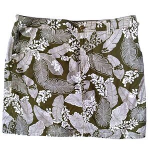 Croft Barrow Womens Khaki Green Tropical Floral Stretch Skort 3 Pockets 14